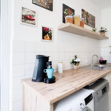 Ausstattung Netflix Wlan Station Krefeld